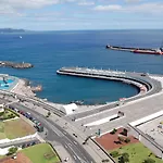 بيت ضيافة أتلانتيك هوم أزوريس Ponta Delgada