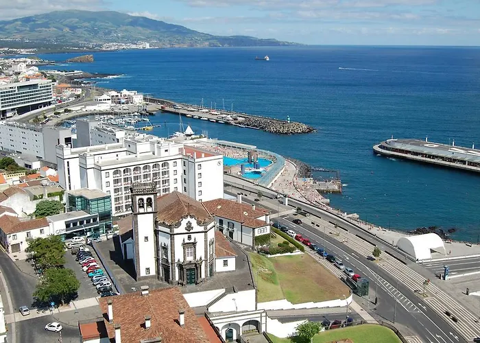 בית הארחה Atlantic Azores Ponta Delgada